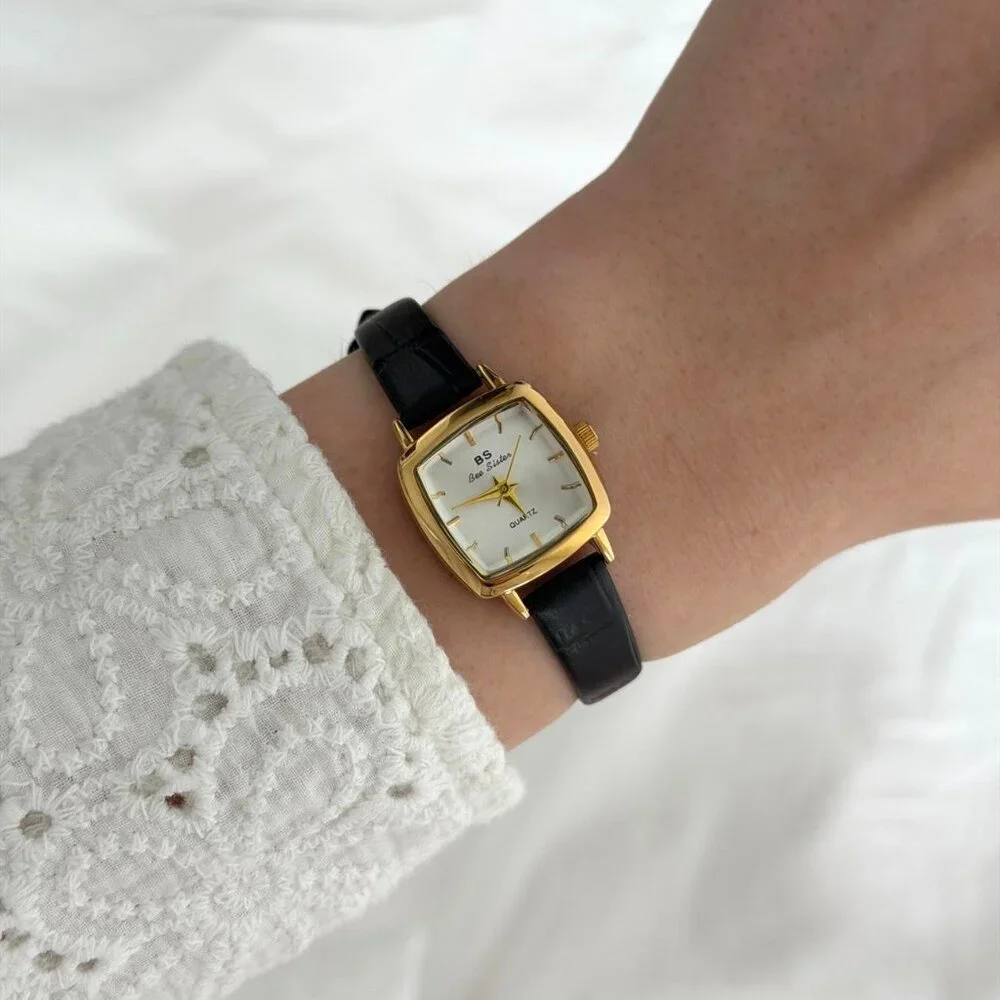 Sku 0487 vintage vibe retro mini watch gold black‎ leather strap + in a gift bag